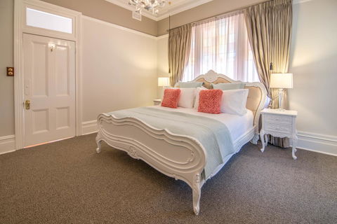 De Russie Boutique Hotel - Redcliffe Tourism 36