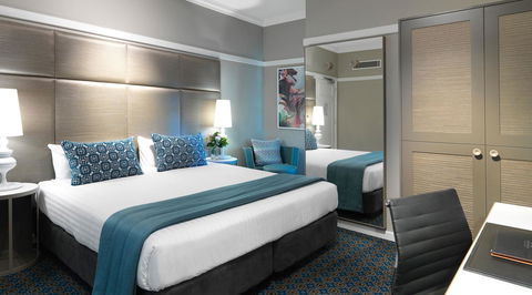 Hotel Kurrajong Canberra - Redcliffe Tourism 2