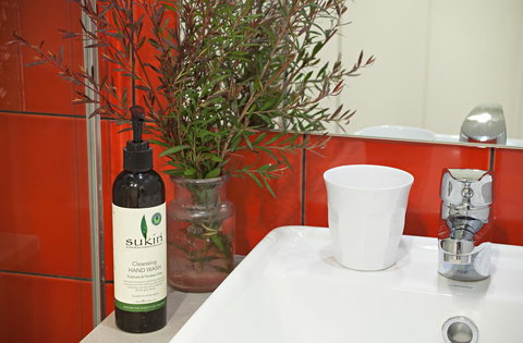 One Of A Kind Apartments - Redcliffe Tourism 10