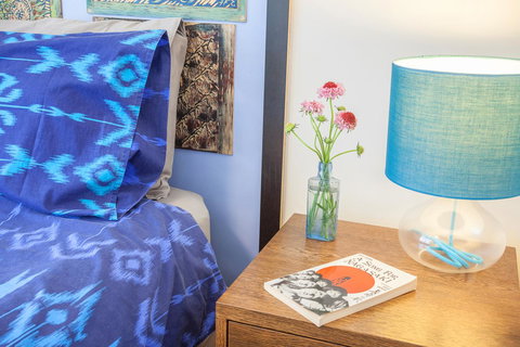 One Of A Kind Apartments - Redcliffe Tourism 21