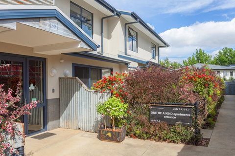 One Of A Kind Apartments - Redcliffe Tourism 36