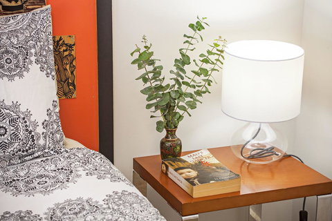 One Of A Kind Apartments - Redcliffe Tourism 12