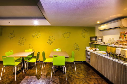 Ibis Budget Canberra - Redcliffe Tourism 11