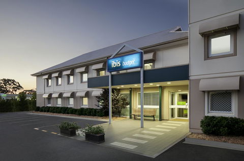 Ibis Budget Canberra - Redcliffe Tourism 0