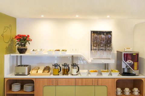 Ibis Budget Canberra - Redcliffe Tourism 10