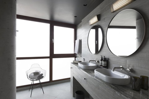 Ovolo Nishi - Redcliffe Tourism 13