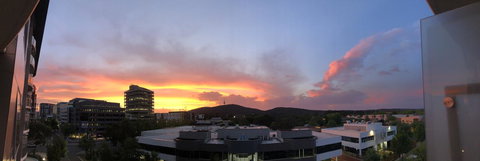 Staying Places - The Avenue - Redcliffe Tourism 13