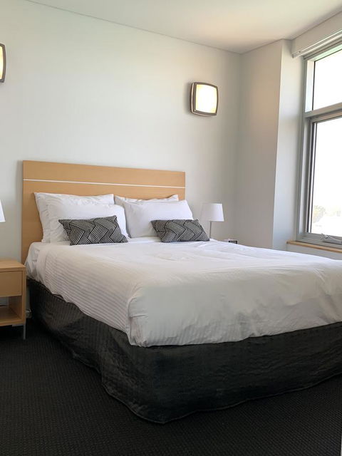 Wallaroo Marina Stayz - Redcliffe Tourism 16