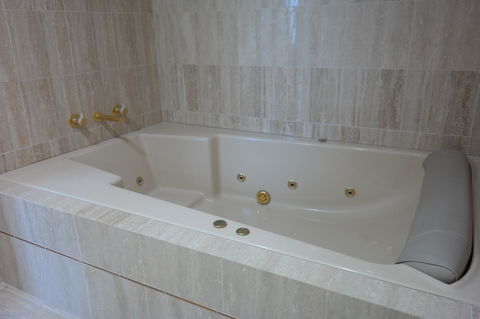 Pacific Bay Resort - Redcliffe Tourism 23