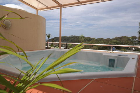Pacific Bay Resort - Redcliffe Tourism 13