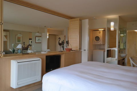 Pacific Bay Resort - Redcliffe Tourism 32