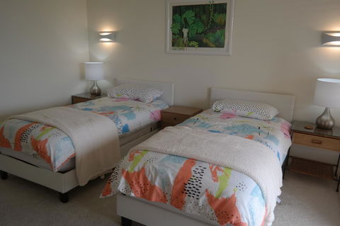 Pacific Bay Resort - Redcliffe Tourism 16