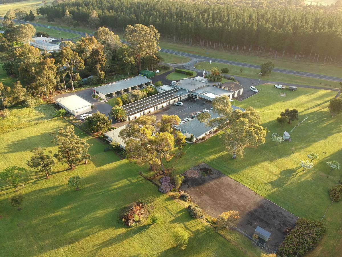  Redcliffe Tourism