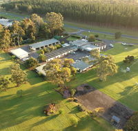 William Macintosh Motor Lodge - Redcliffe Tourism