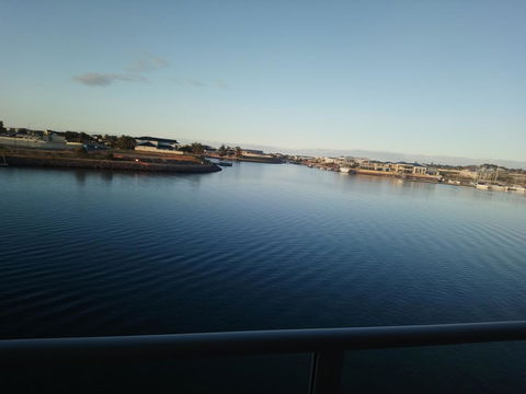 Wallaroo Marina Executive Apartments - Redcliffe Tourism 19