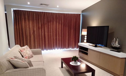 Wallaroo Marina Executive Apartments - Redcliffe Tourism 6