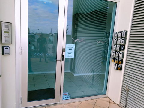 Wallaroo Marina Executive Apartments - Redcliffe Tourism 16