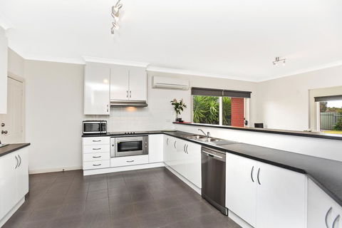 'The Hidden Diamond' - Normanville - Redcliffe Tourism 15