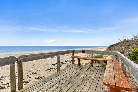 'The Hidden Diamond' - Normanville - Redcliffe Tourism 1
