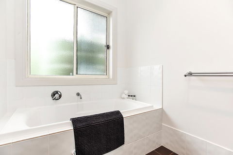 'The Hidden Diamond' - Normanville - Redcliffe Tourism 25