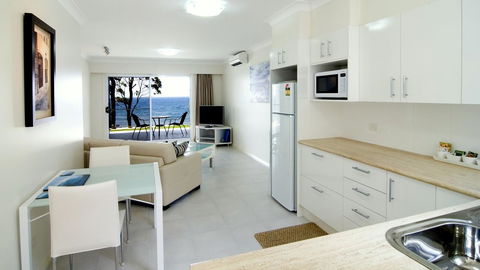 Mollymook Beach Waterfront - Redcliffe Tourism 8