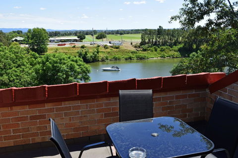 Windsor Terrace Motel - Redcliffe Tourism 0