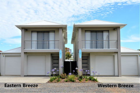 Eastern Breeze - Redcliffe Tourism 38