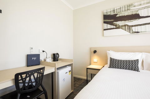 Nightcap At Finsbury Hotel - Redcliffe Tourism 21