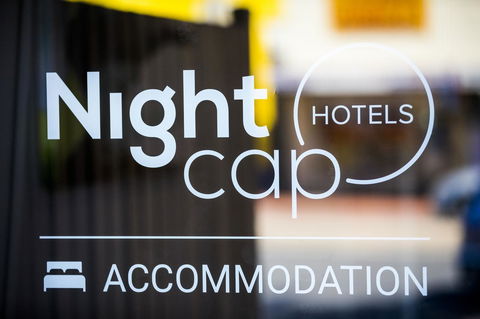 Nightcap At Finsbury Hotel - Redcliffe Tourism 33