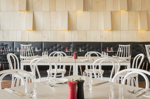 Ibis Adelaide - Redcliffe Tourism 19