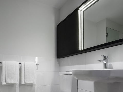Ibis Adelaide - Redcliffe Tourism 10