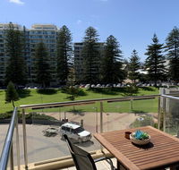 Luxury Beachside Accomodation - Redcliffe Tourism