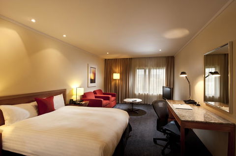 Hilton Adelaide - Redcliffe Tourism 20