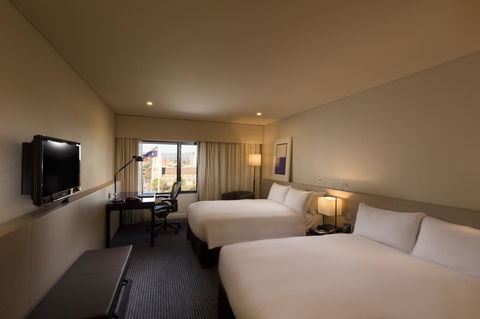 Hilton Adelaide - Redcliffe Tourism 18