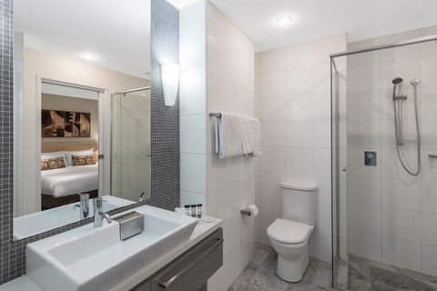 Oaks Adelaide Horizons Suites - Redcliffe Tourism 6