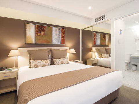 Oaks Adelaide Horizons Suites - Redcliffe Tourism 8