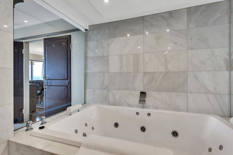 Stamford Plaza Adelaide - Redcliffe Tourism 40