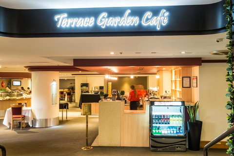 Stamford Plaza Adelaide - Redcliffe Tourism 43