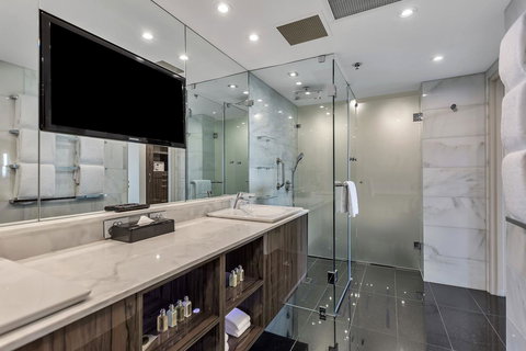 Stamford Plaza Adelaide - Redcliffe Tourism 39