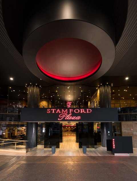 Stamford Plaza Adelaide - Redcliffe Tourism 1