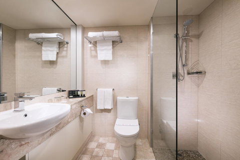 Stamford Plaza Adelaide - Redcliffe Tourism 18