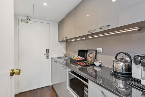 Stamford Plaza Adelaide - Redcliffe Tourism 41