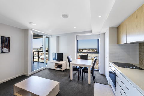 IStay Precinct Adelaide - Redcliffe Tourism 5
