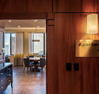Suite 11 Victoria Square - Redcliffe Tourism