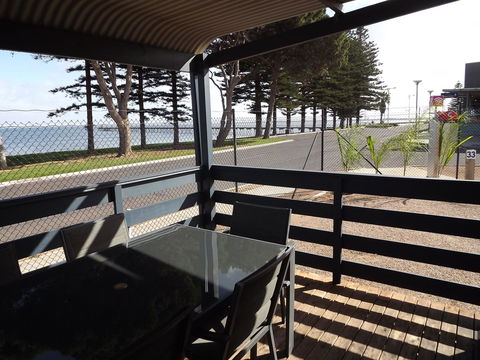 Ceduna Foreshore Caravan Park - Redcliffe Tourism 15