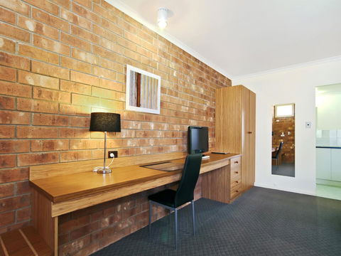 Motel Goolwa - Redcliffe Tourism 2