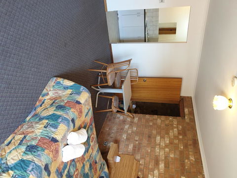 Motel Goolwa - Redcliffe Tourism 5