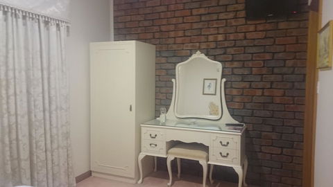 Gaerwood B&B - Redcliffe Tourism 13
