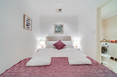 York Apartments On Grenfell - Redcliffe Tourism 10