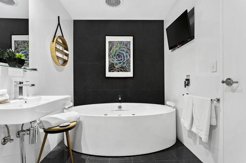 North Adelaide Boutique Stays Accommodation - Redcliffe Tourism 2